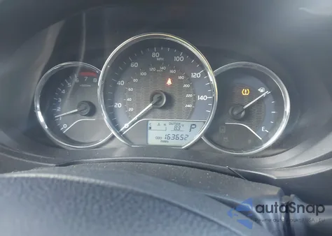 2016 Toyota Corolla Le z USA, uszkodzony, nr VIN 2T1BURHE6GC645401